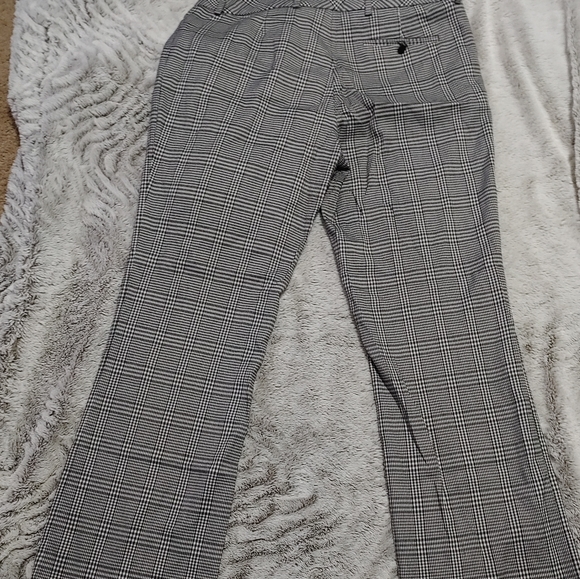 Calvin Klein Pants - Calvin Klein Modern Fit Trouser size 12